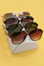 Classic Oversized Retro Sunglasses