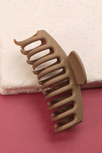 Oversized Matte Hair Claw Clip