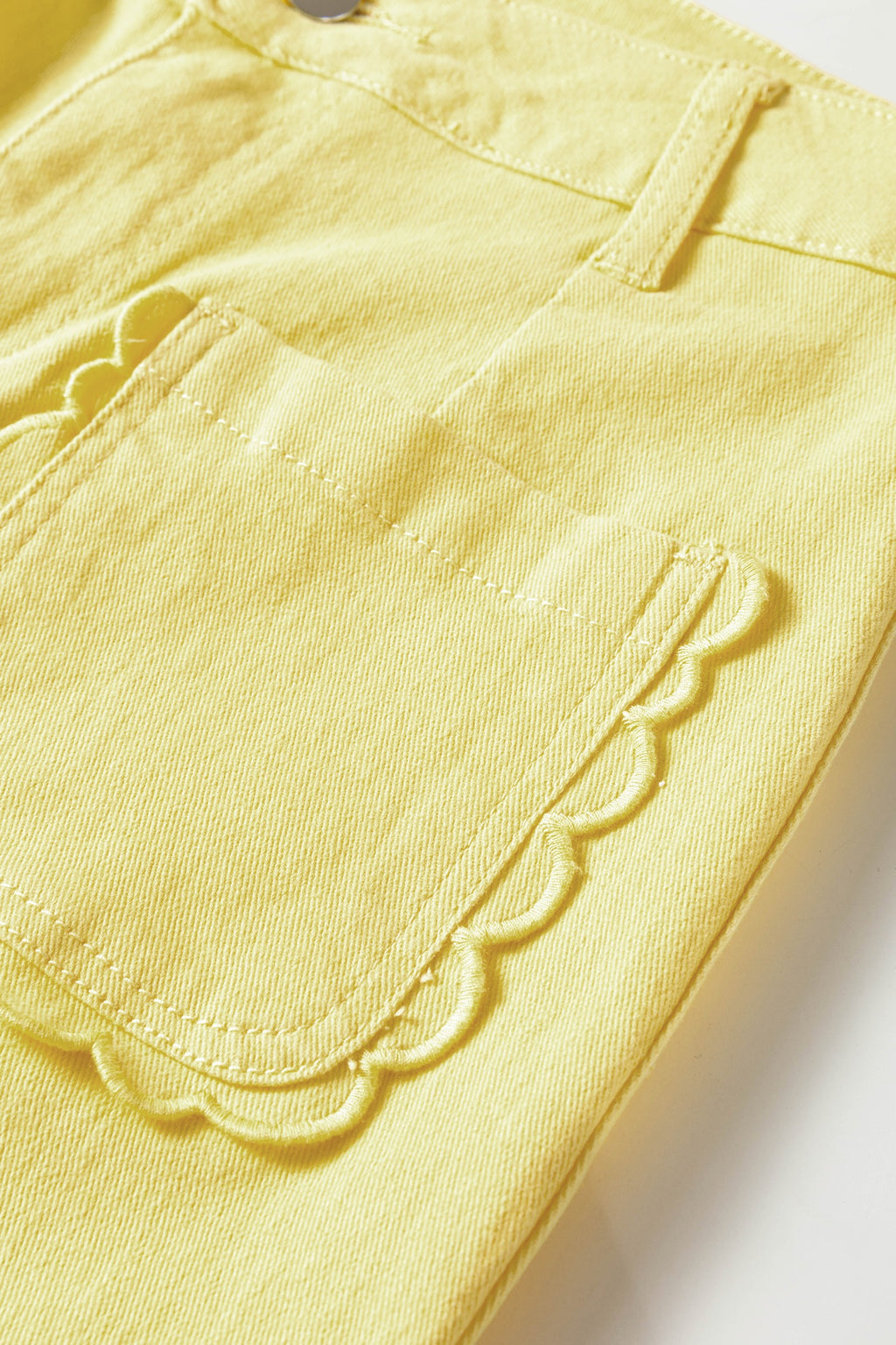 Sweet Sunshine Scallop Pocket Pants